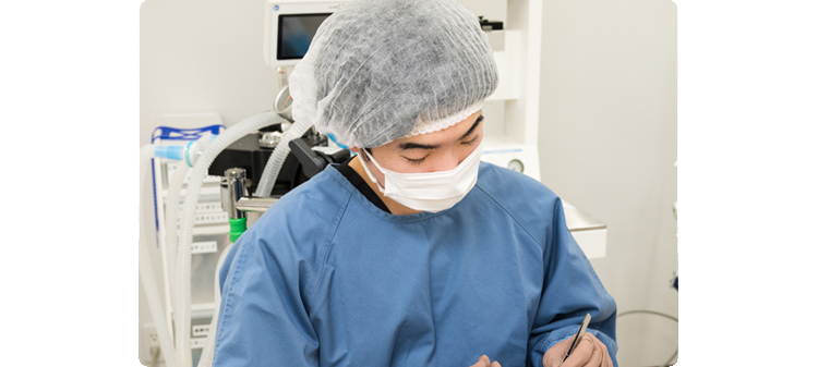 美容外科専門医が丁寧に施術